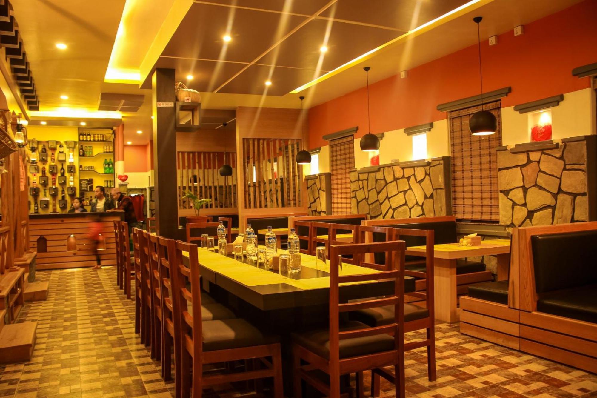 Hotel Task International Pokhara Exterior foto
